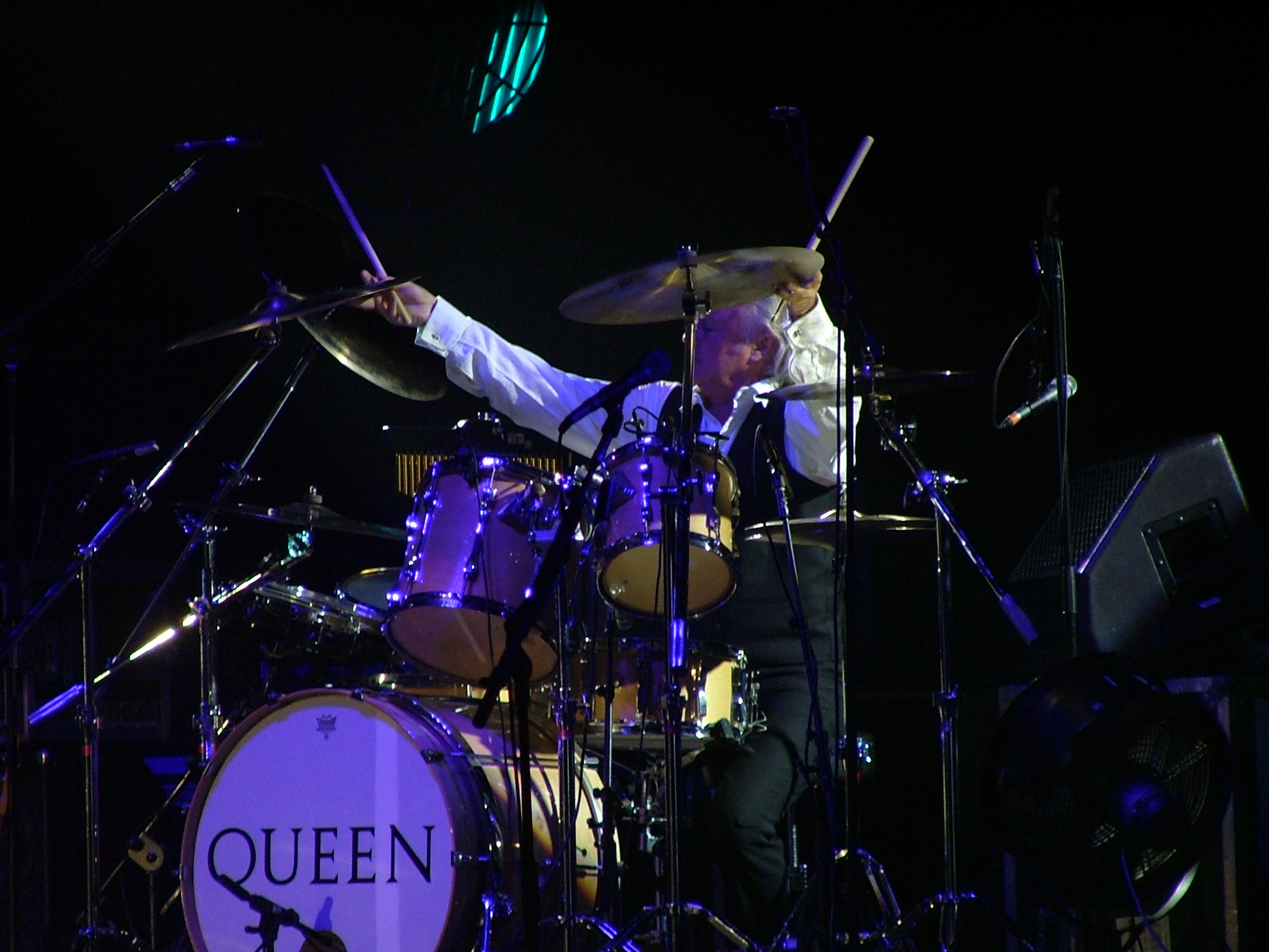 Queen Milano 5 aprile 2005 (Thank Vale Martignon)
